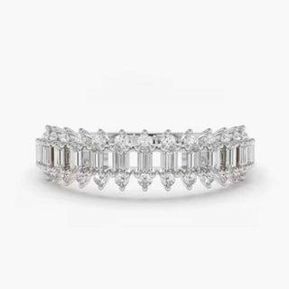 1.60 Carat Baguette & Round Cut Moissanite Wedding Band In Yellow Gold