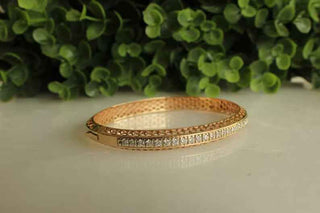 1.50 Ct Round Cut Moissanite Bangle Bracelet in Yellow Gold For Women
