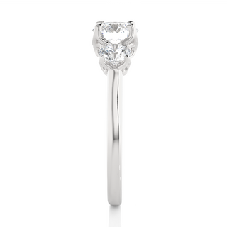 Center Claw Prong Round Stone Moissanite Ring white gold
